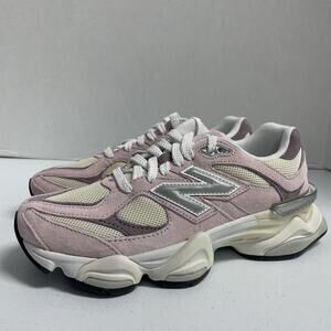 New Balance 9060 Rose Sugar Ice Wine U9060LBC Size 9.5 Pink Mesh Workout Chunky